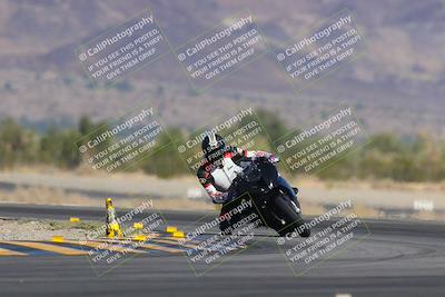 media/Nov-12-2023-SoCal Trackdays (Sun) [[5d1fba4e7d]]/Turn 14 (1035am)/